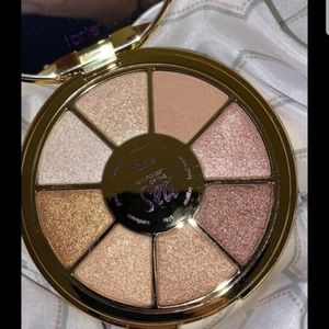Brand new Tarte under the sea volume eyeshadow pal